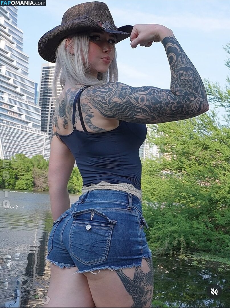 StrongWaifu / https: Nahý OnlyFans  Uniklá fotka #4