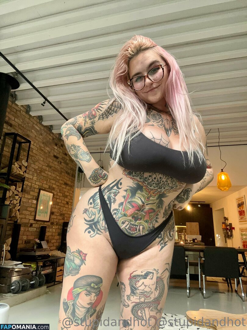 krispypinaham / stupiderandhotter Nahý OnlyFans  Uniklá fotka #27