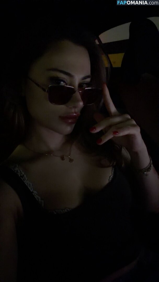 Su Balcı / sublcc Nahý OnlyFans  Uniklá fotka #7
