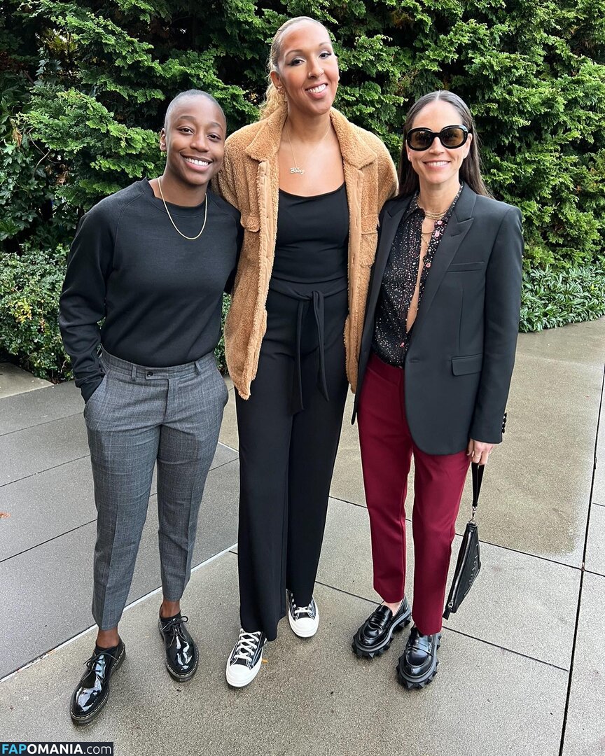 Sue Bird / WNBA Player / https: / s10bird / sbird10 Nahý OnlyFans  Uniklá fotka #1