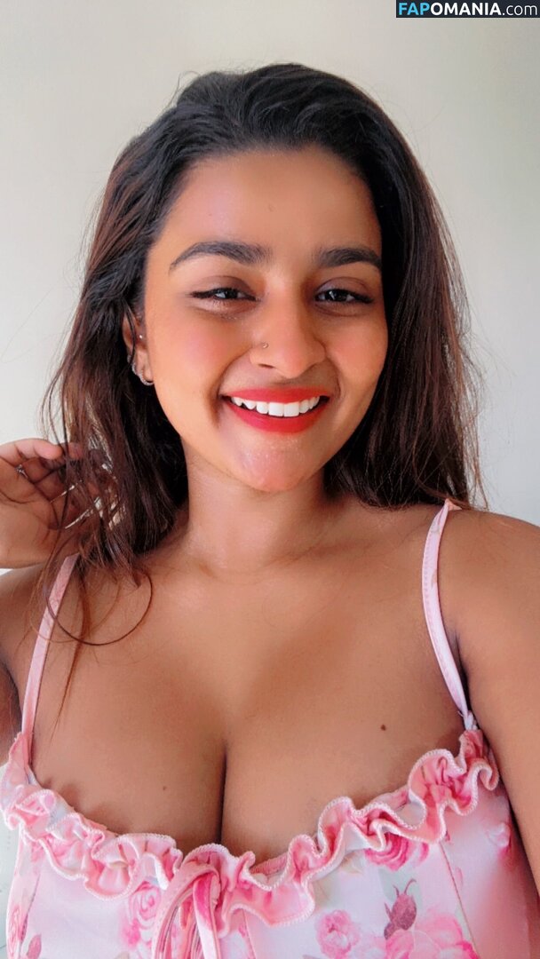 Suhana Khan / __suhuuu__ Nahý OnlyFans  Uniklá fotka #1