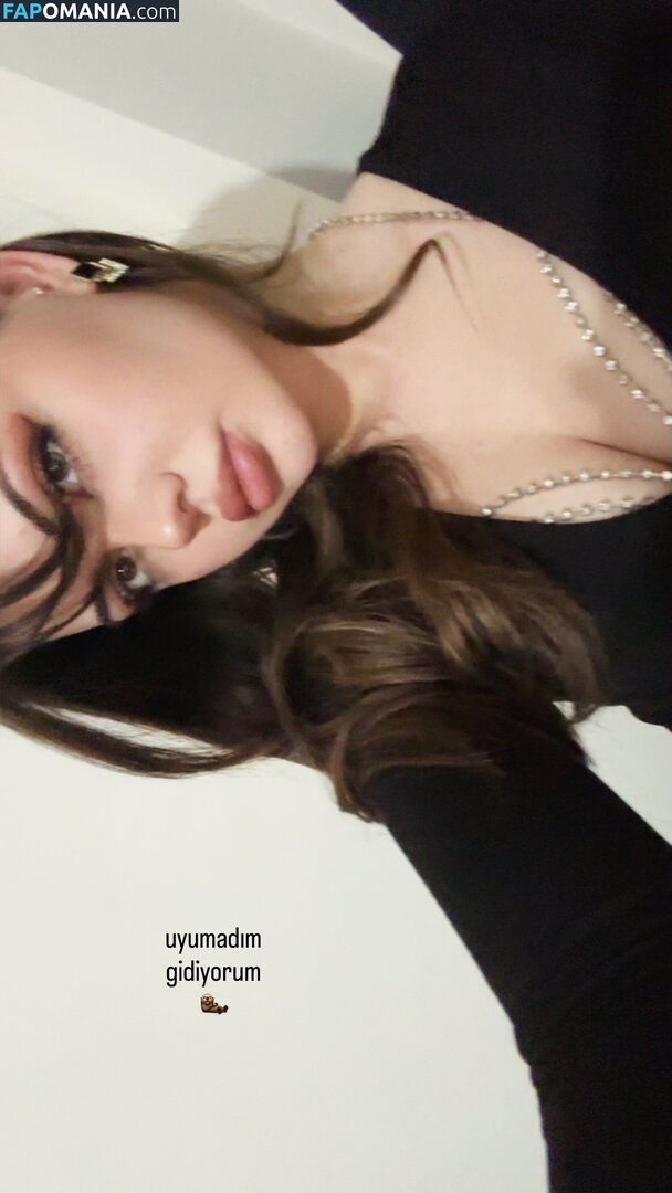 Sunay Sagut / sunaysagut Nahý OnlyFans  Uniklá fotka #9