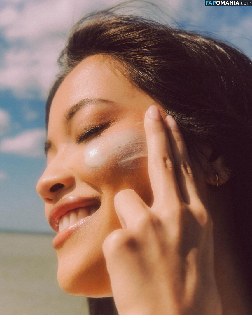 Sunee / https: / suunjos Nahý OnlyFans  Uniklá fotka #1