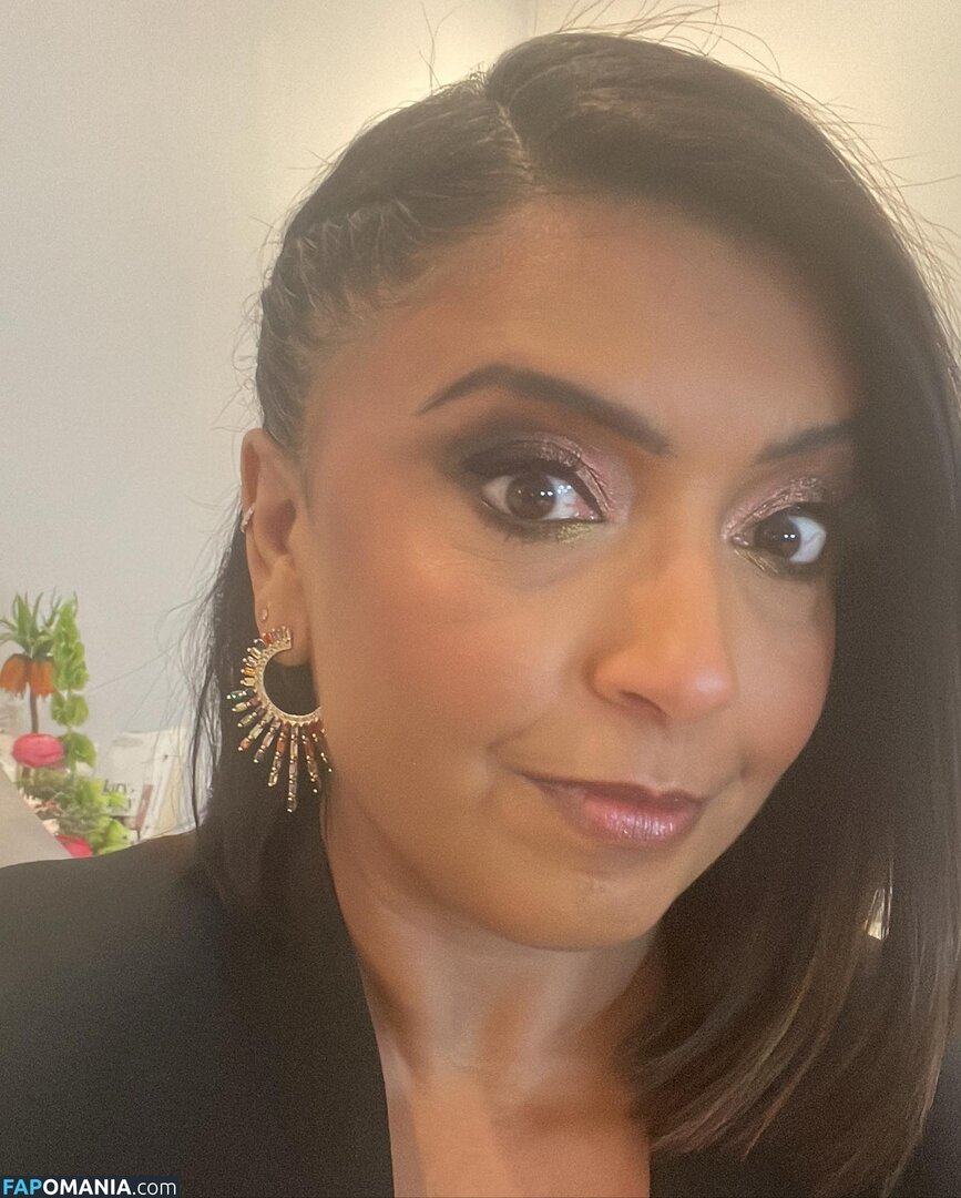 Sunetra Sarker Nahý OnlyFans  Uniklá fotka #17