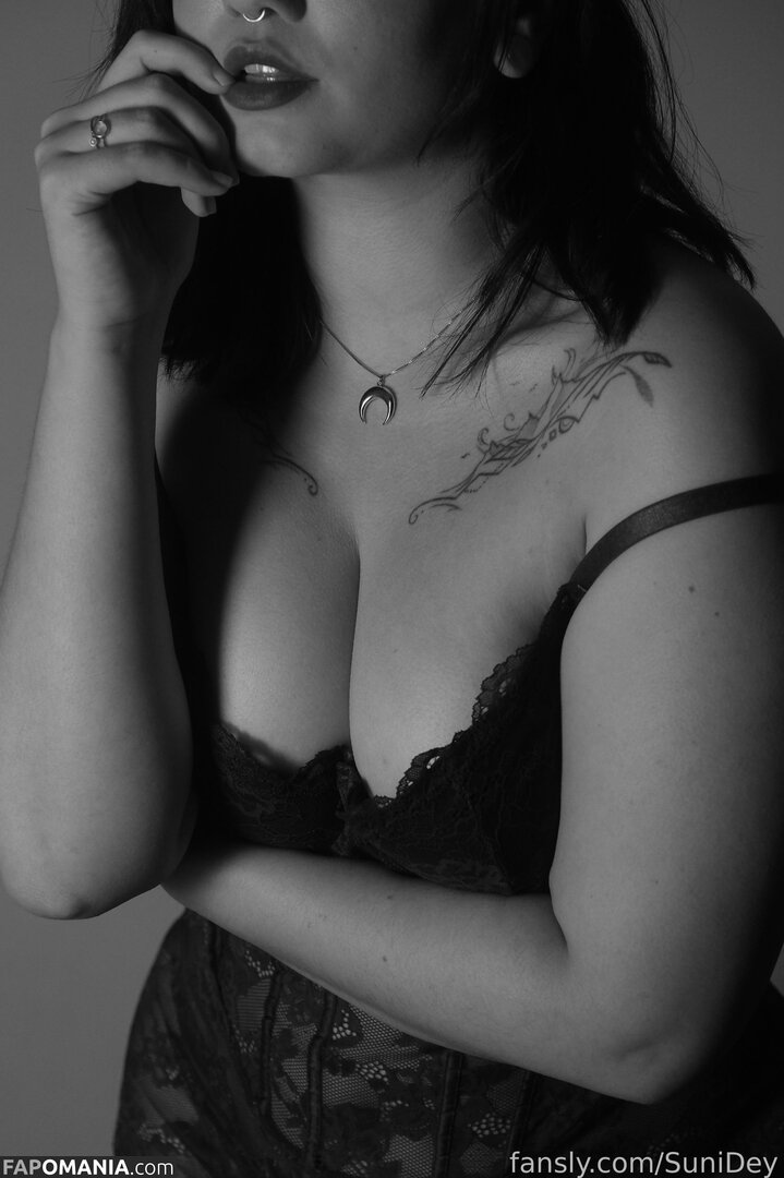 SuniDey / sunidey_ Nahý OnlyFans  Uniklá fotka #276