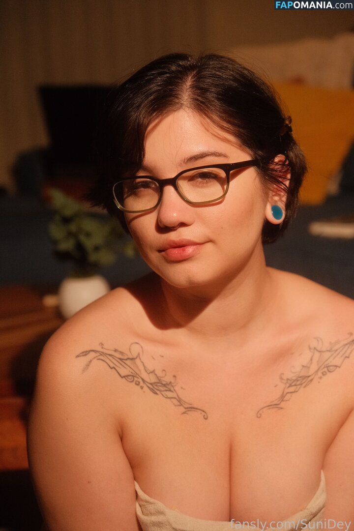 SuniDey / sunidey_ Nahý OnlyFans  Uniklá fotka #294