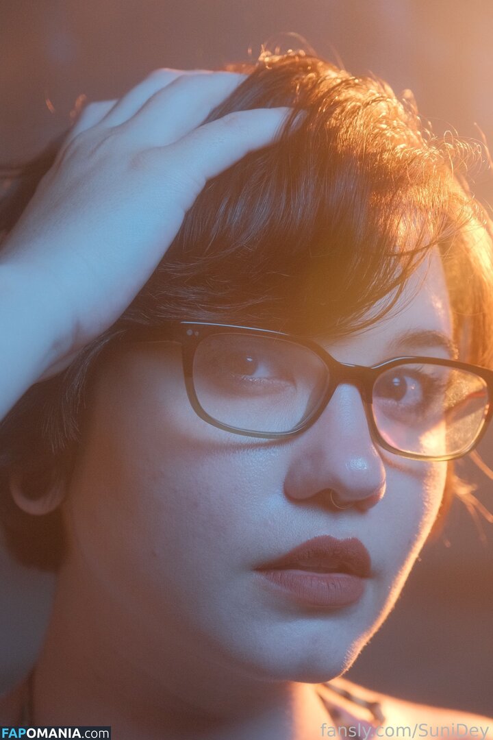SuniDey / sunidey_ Nahý OnlyFans  Uniklá fotka #318