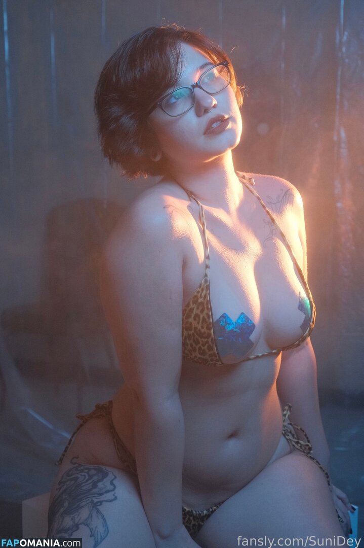 SuniDey / sunidey_ Nahý OnlyFans  Uniklá fotka #328