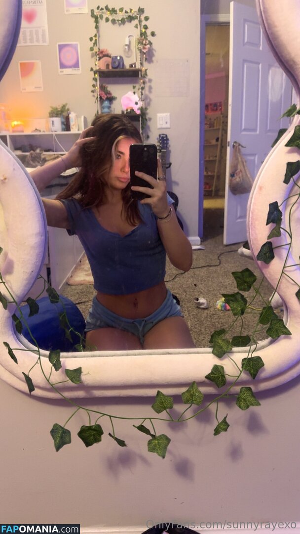 https: / sunnyrayexo / sunnyrayexoxo / sunnyrayxo / sunnyrayyxo Nahý OnlyFans  Uniklá fotka #3