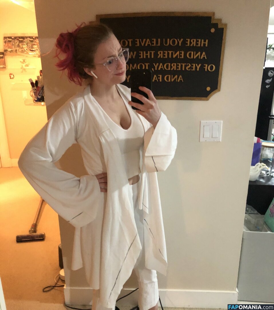 SuopOnTwitch / Suuuoppp Madison Nahý OnlyFans  Uniklá fotka #10