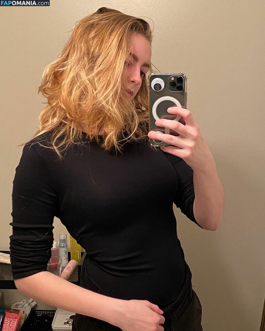 SuopOnTwitch / Suuuoppp Madison Nahý OnlyFans  Uniklá fotka #14