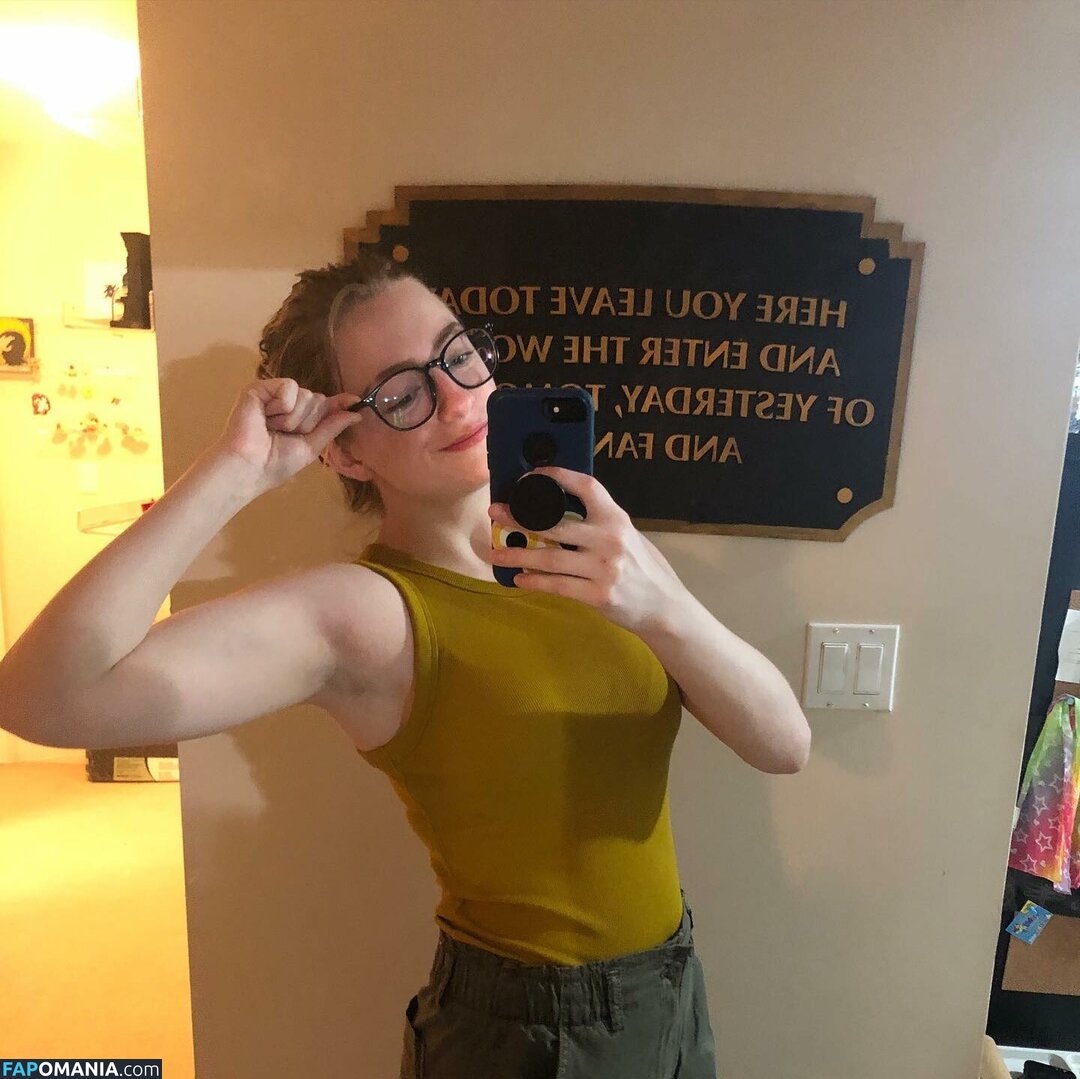 SuopOnTwitch / Suuuoppp Madison Nahý OnlyFans  Uniklá fotka #15