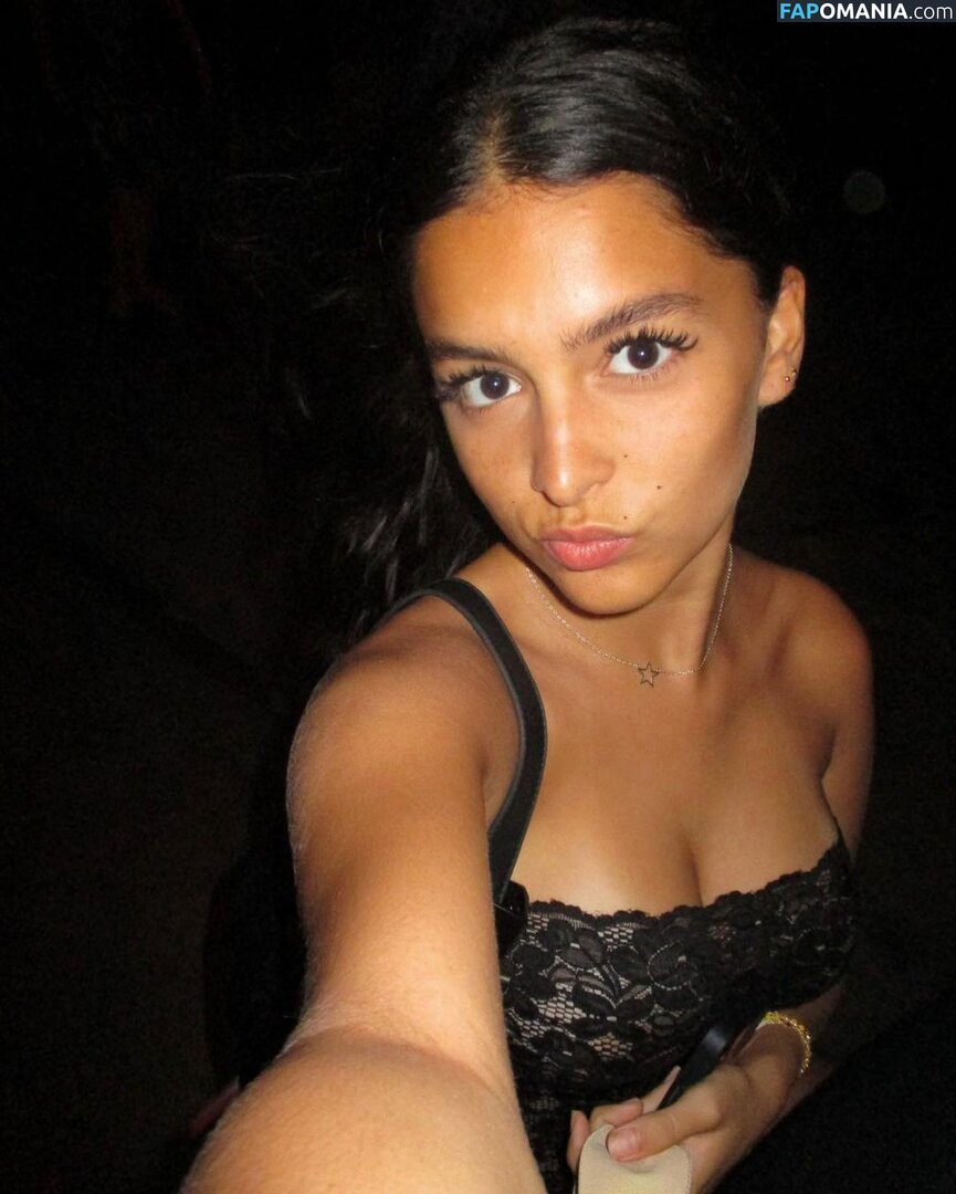 Surya.atkinson Nahý OnlyFans  Uniklá fotka #13