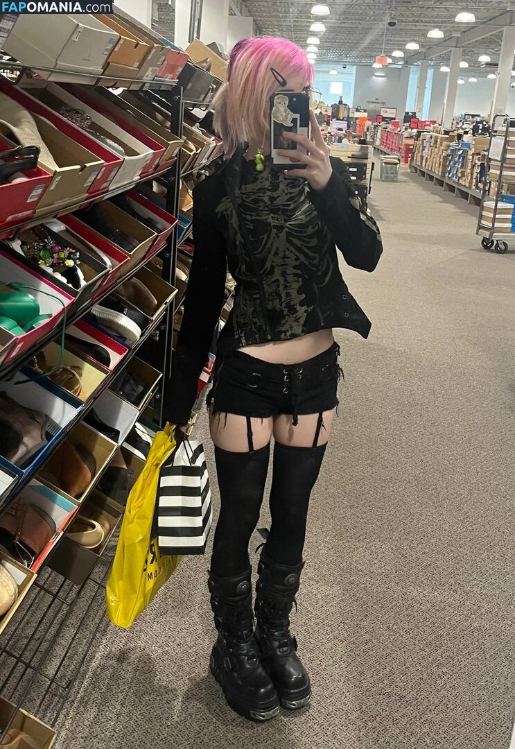 Sushiflavoredmilk / sushiflvredmilk Nahý OnlyFans  Uniklá fotka #10