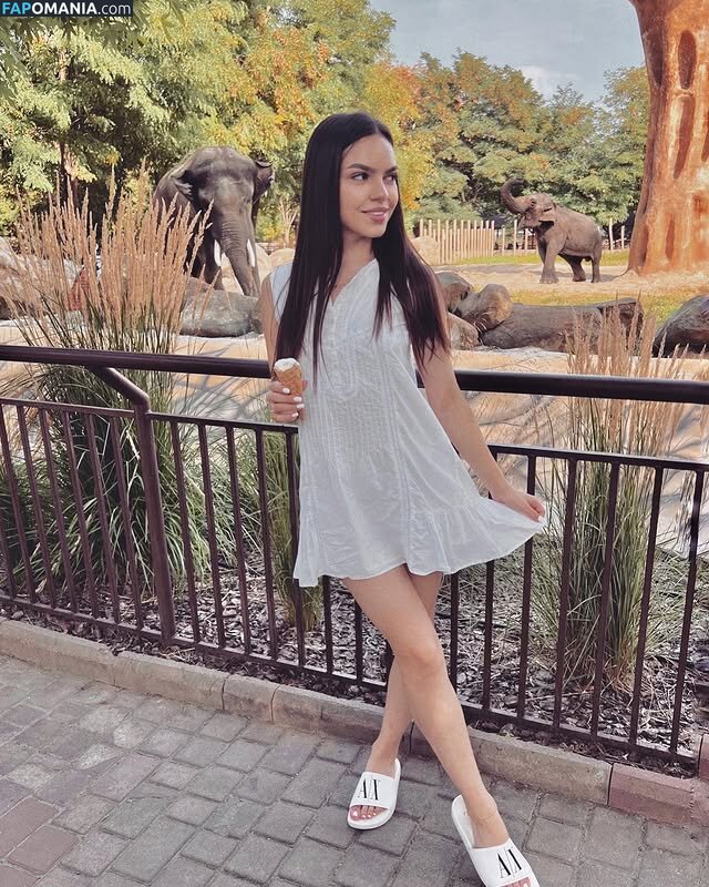Syakaya Nahý OnlyFans  Uniklá fotka #4