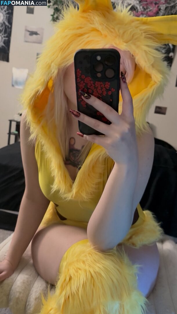 Sylvee / SylveeVT / ashhbearr_ / onlyfans Nahý OnlyFans  Uniklá fotka #288