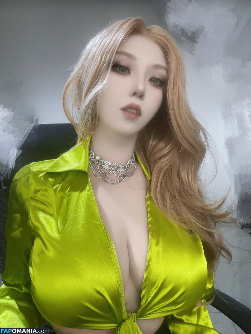 Takomayuyi / https: / takochabuu Nahý OnlyFans  Uniklá fotka #11
