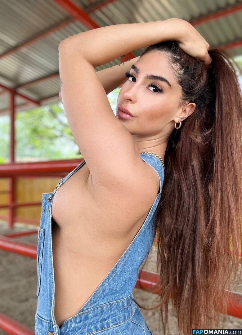 Tanya Mendoza Nahý OnlyFans  Uniklá fotka #1