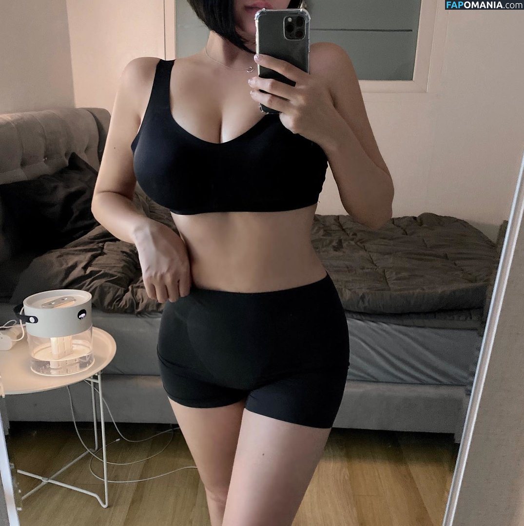 Tashay0ung Nahý OnlyFans  Uniklá fotka #23