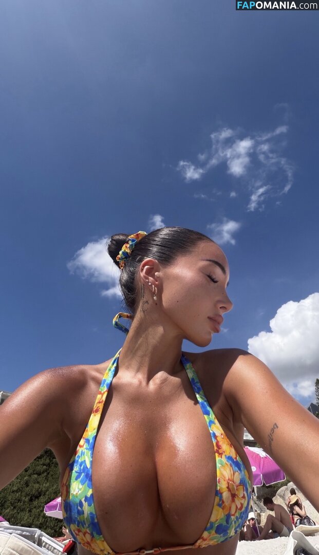 https: / tatumsara Nahý OnlyFans  Uniklá fotka #3