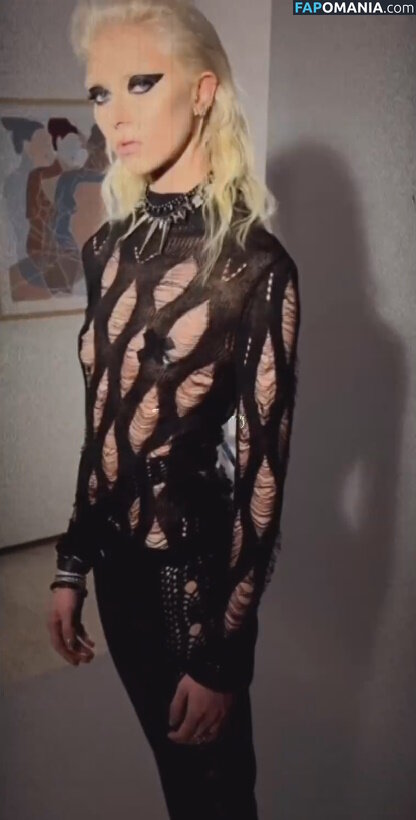 Taylor Momsen / aryelsoul / taylormomsen Nahý OnlyFans  Uniklá fotka #392