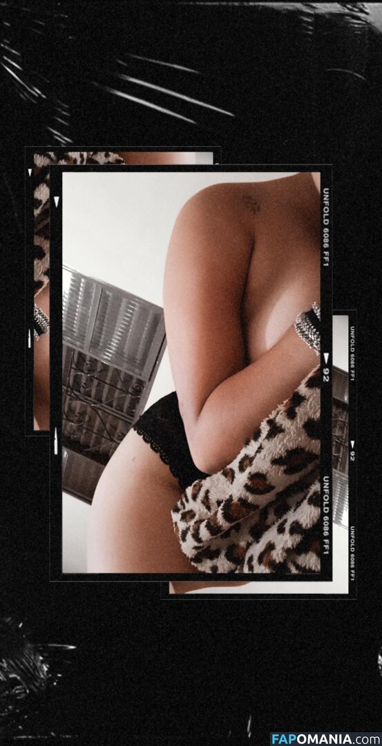 Thainara Azeredo / thainara_azeredo044 Nahý OnlyFans  Uniklá fotka #20