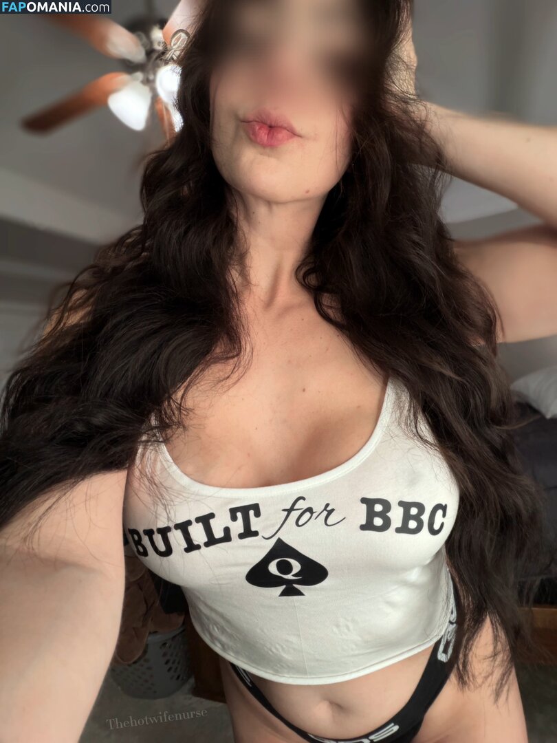 Thehotwifenurse / girlthatbreathesunderwater Nahý OnlyFans  Uniklá fotka #13