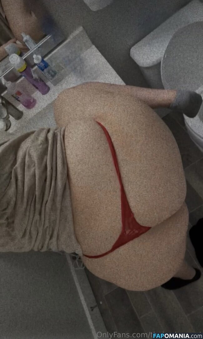 TheLowkeyMel / theofficiallmel Nahý OnlyFans  Uniklá fotka #4