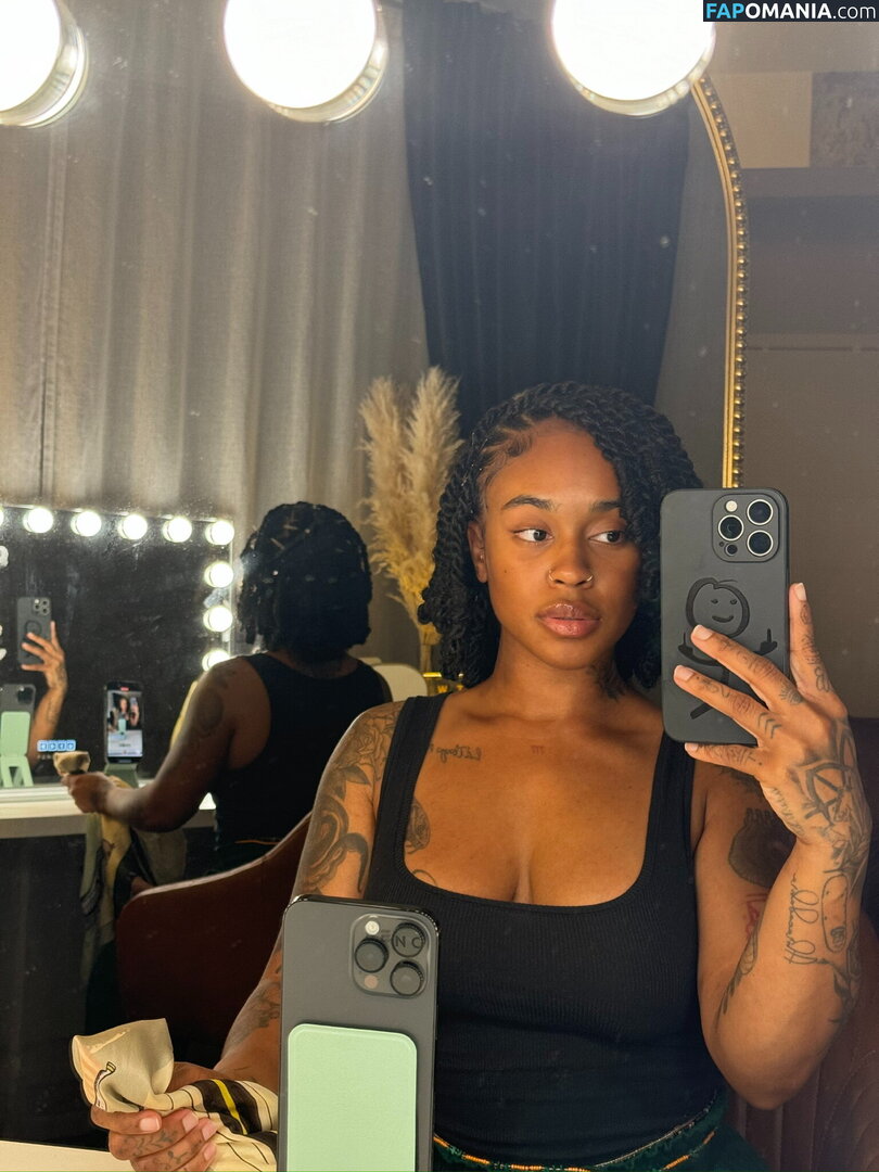 thereal_mint / therealbombshell_mint Nahý OnlyFans  Uniklá fotka #16