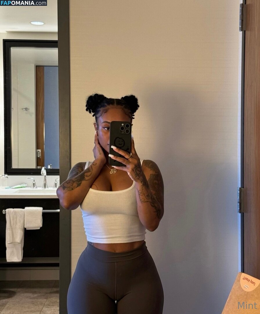 thereal_mint / therealbombshell_mint Nahý OnlyFans  Uniklá fotka #18