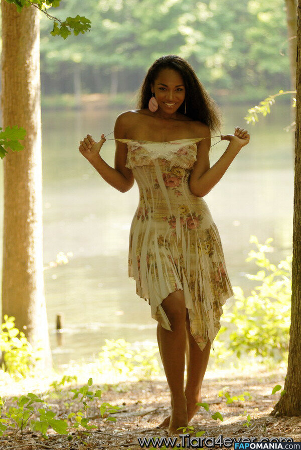 Tiara Harris / Tiara Kristine / Tiara_Kristine / hooters_best / tiarakristine / tkristine Nahý OnlyFans  Uniklá fotka #5