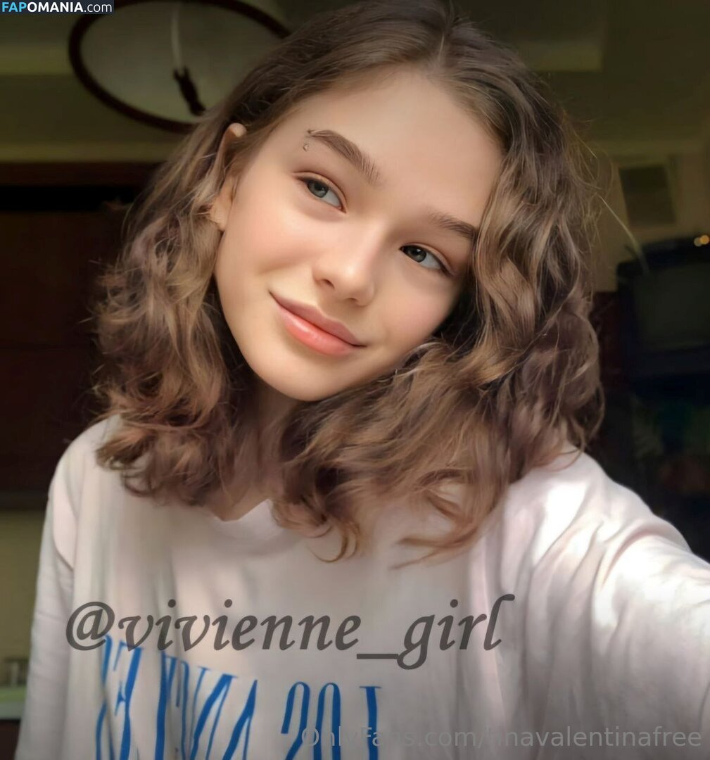 avantureee / tinavalentinafree Nahý OnlyFans  Uniklá fotka #40