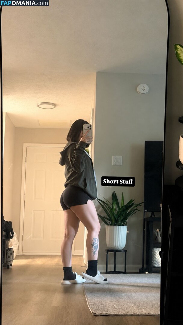 Tray.fitfever | Tray Soe / military / tray.fitfever Nahý OnlyFans  Uniklá fotka #2
