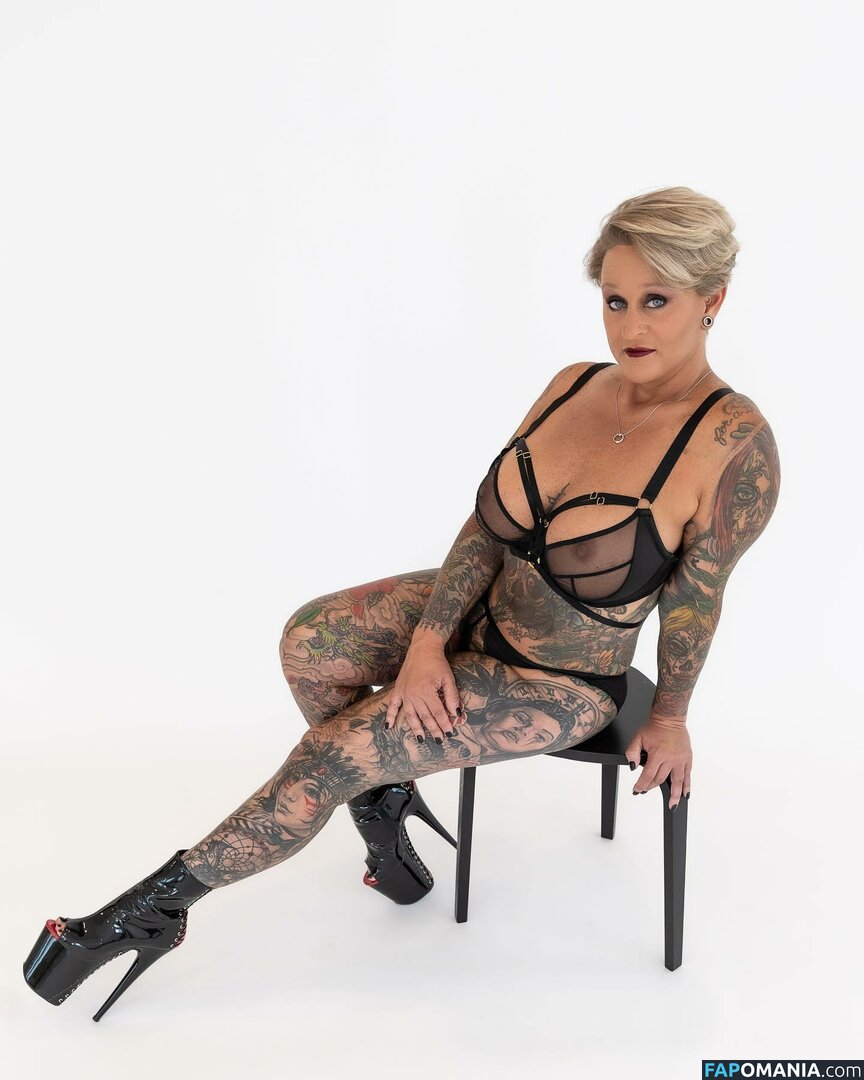 Tricia Anne / Tricia Holt Eckstein / tricia.anne_ / u277969456 Nahý OnlyFans  Uniklá fotka #6