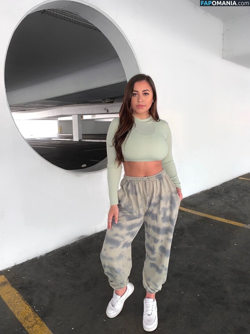 Trinity Pedersen / https: / tiffanypedersen / trinitypedersen Nahý OnlyFans  Uniklá fotka #18