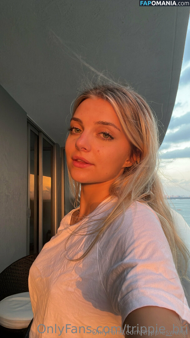 trippie.bri / trippiesworld Nahý OnlyFans  Uniklá fotka #10