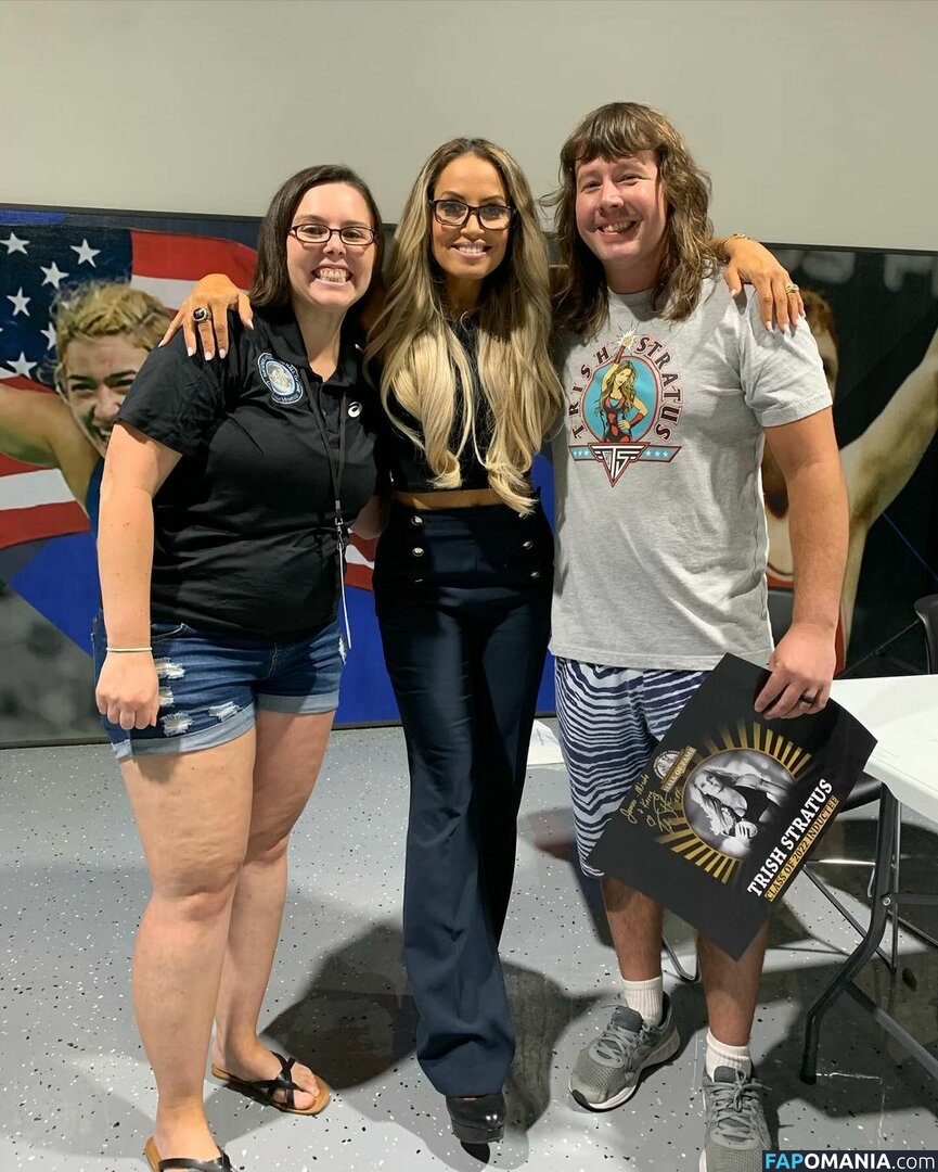 Trish Stratus / trishstratuscom Nahý OnlyFans  Uniklá fotka #508