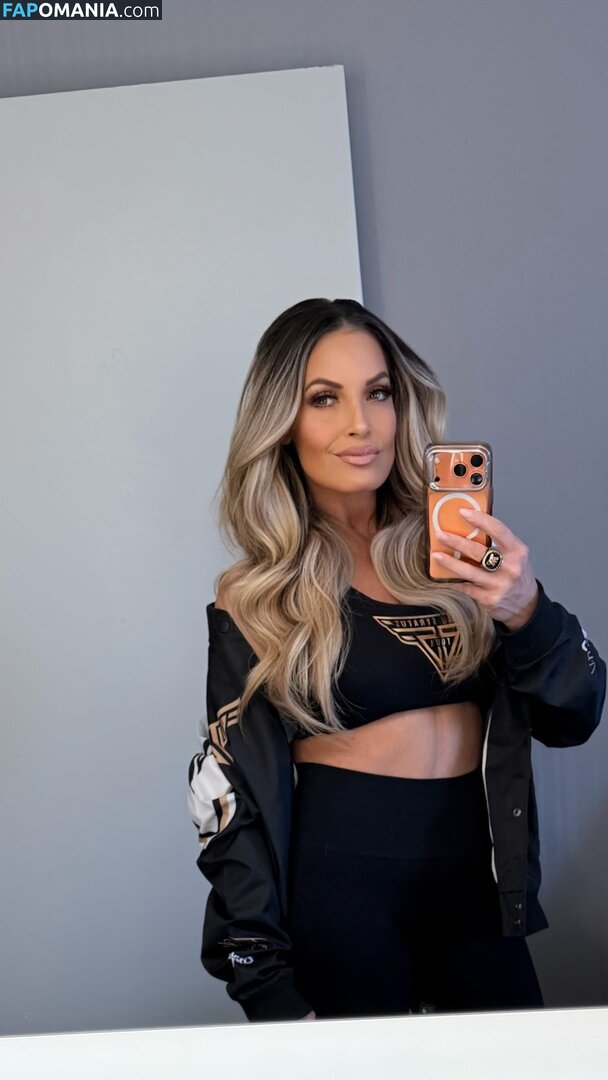 Trish Stratus / trishstratuscom Nahý OnlyFans  Uniklá fotka #1469