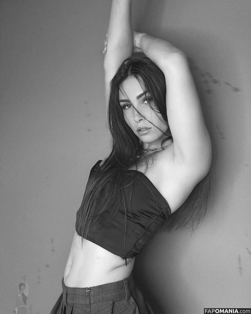 Tslanaxoxo / Yourlanatgirl / Yourlittlelana Nahý OnlyFans  Uniklá fotka #44