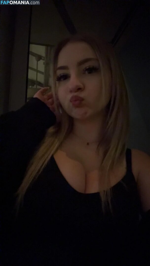 Turtleegirll Nahý OnlyFans  Uniklá fotka #13