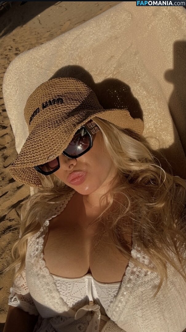 twentyoneeighteen Nahý OnlyFans  Uniklá fotka #3