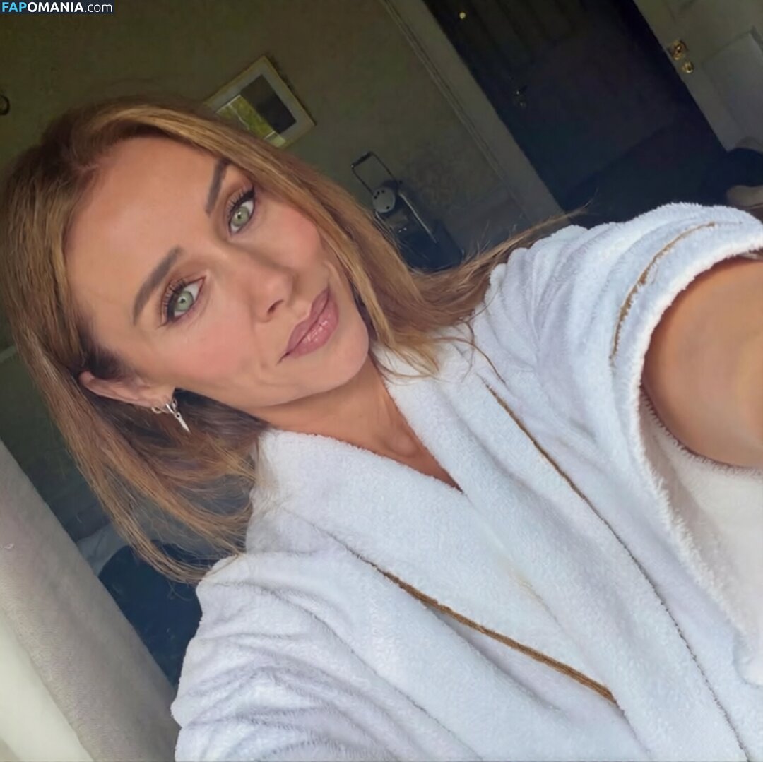 Una Healy / unahealy Nahý OnlyFans  Uniklá fotka #12