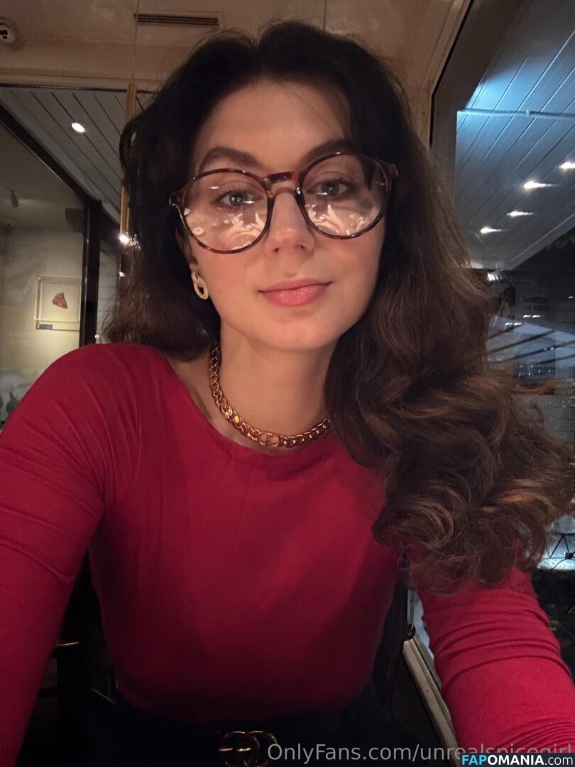 unrealspicegirl Nahý OnlyFans  Uniklá fotka #3