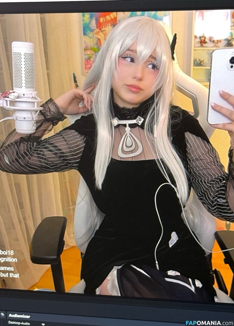 Upminaa / https: Nahý OnlyFans  Uniklá fotka #74