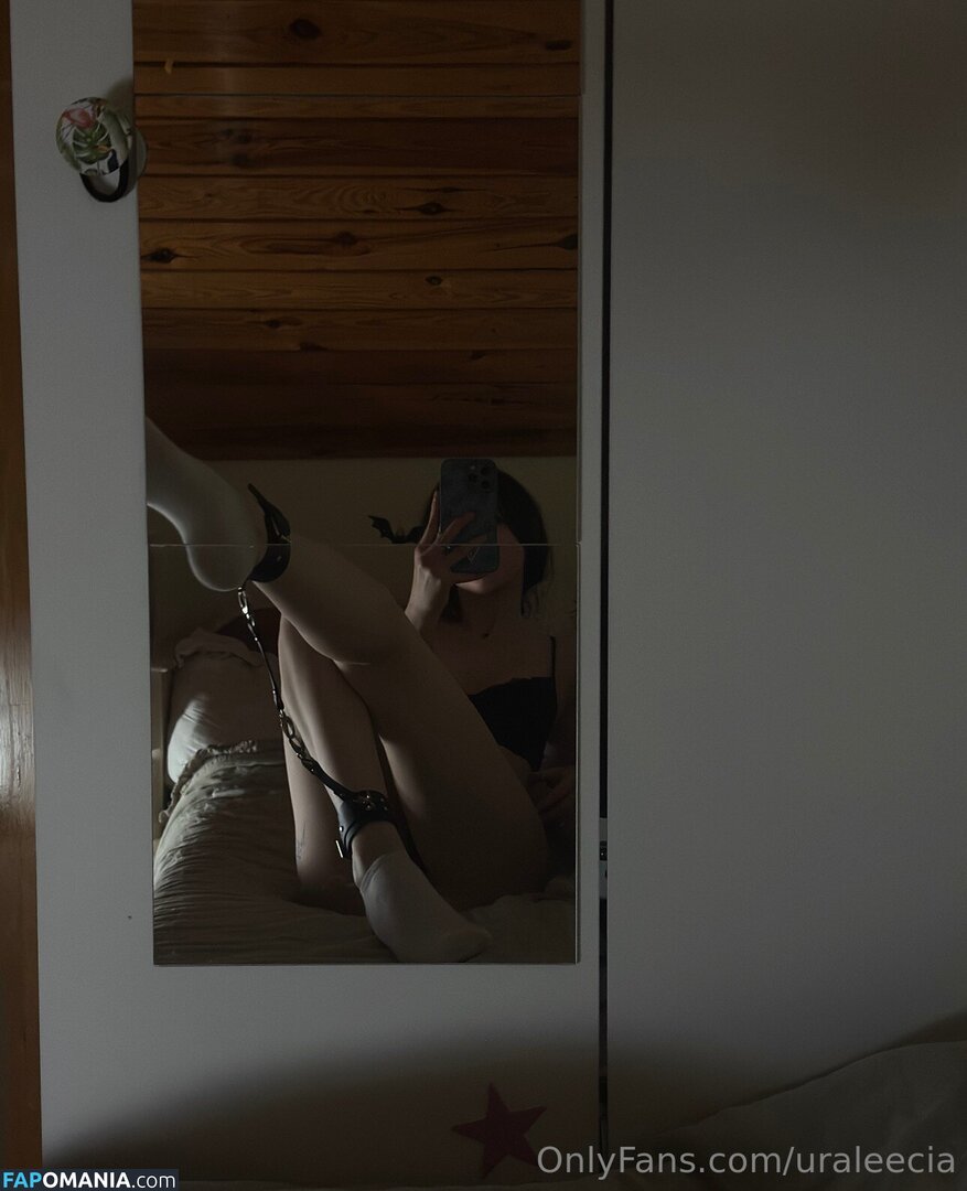 uraleecia Nahý OnlyFans  Uniklá fotka #4