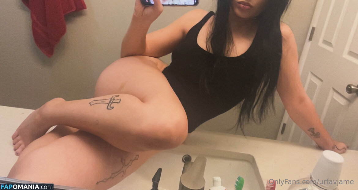 https: / urfavjame / urrfavjame Nahý OnlyFans  Uniklá fotka #4