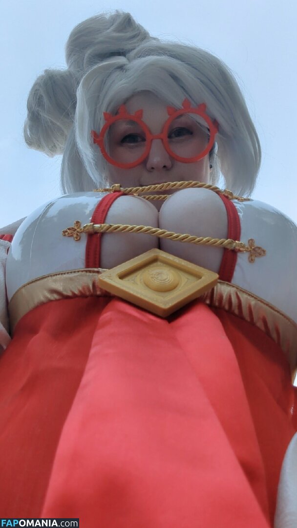 Usatame / UsatameCosplay Nahý OnlyFans  Uniklá fotka #7