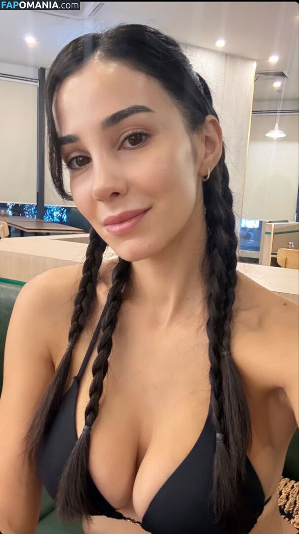 Vahide Bulu / buluvahide Nahý OnlyFans  Uniklá fotka #4