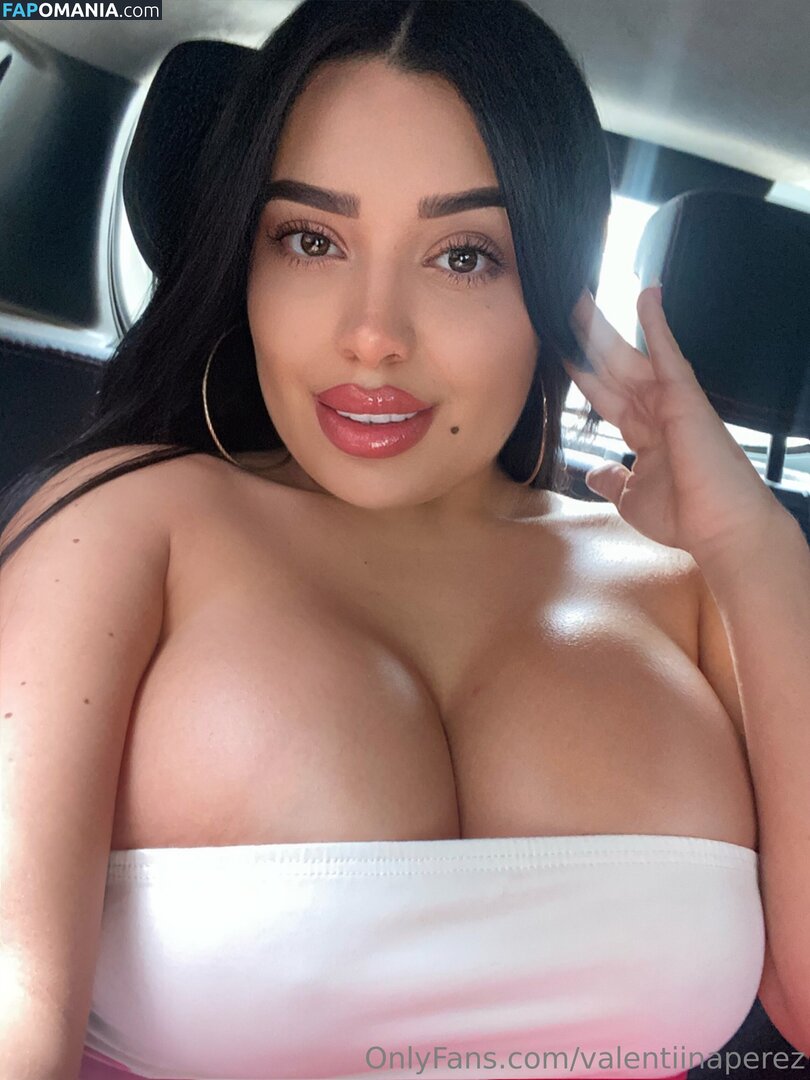 __valentinaperez / valentiinaperez Nahý OnlyFans  Uniklá fotka #14