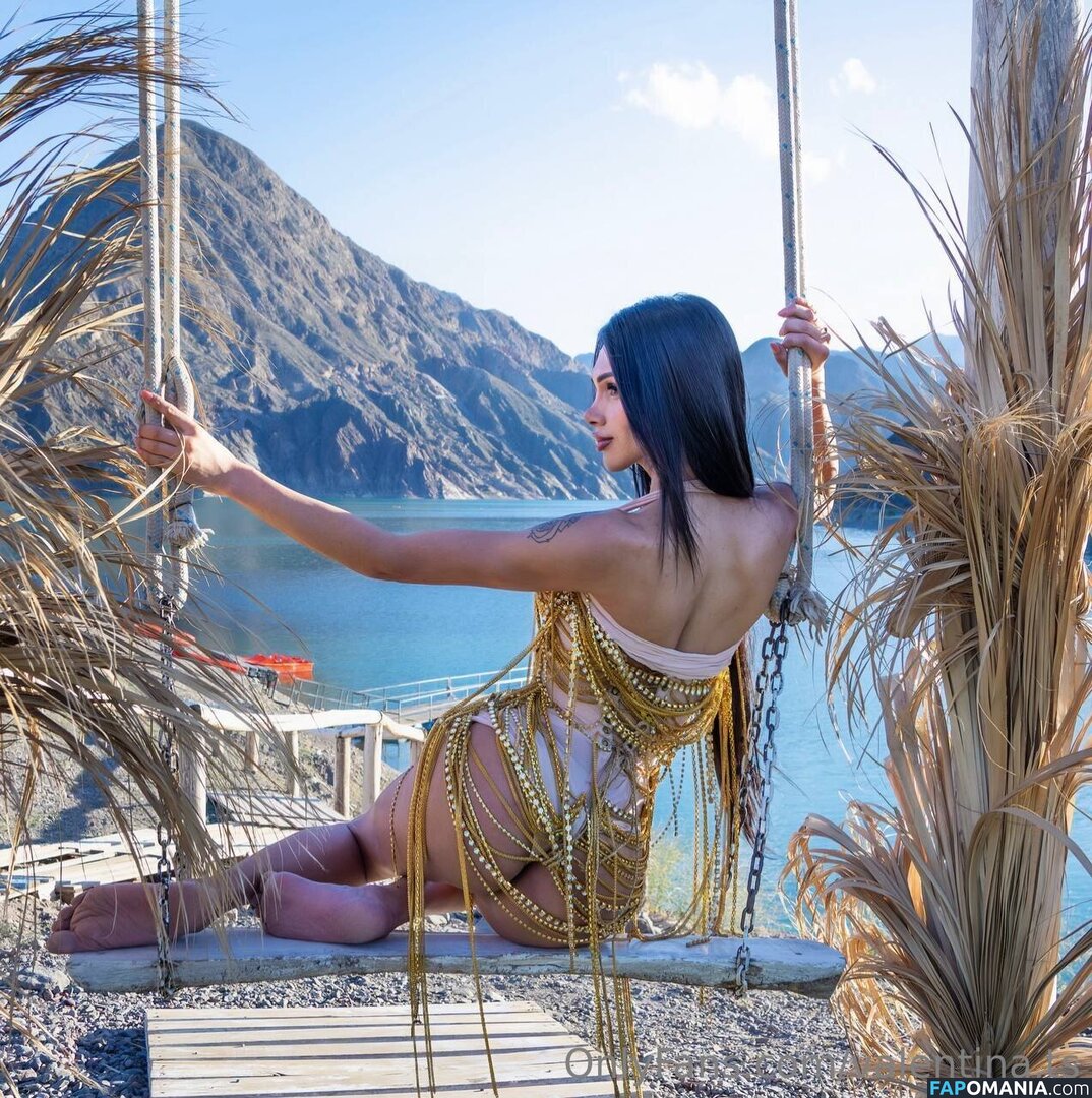 valentina.ts / valentts Nahý OnlyFans  Uniklá fotka #7